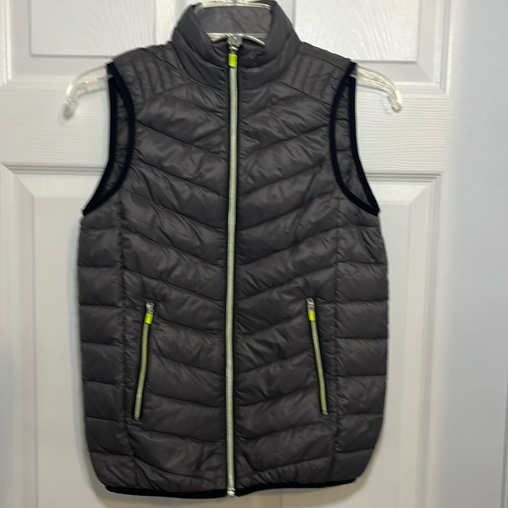 Fabletics Gray Packable Vest